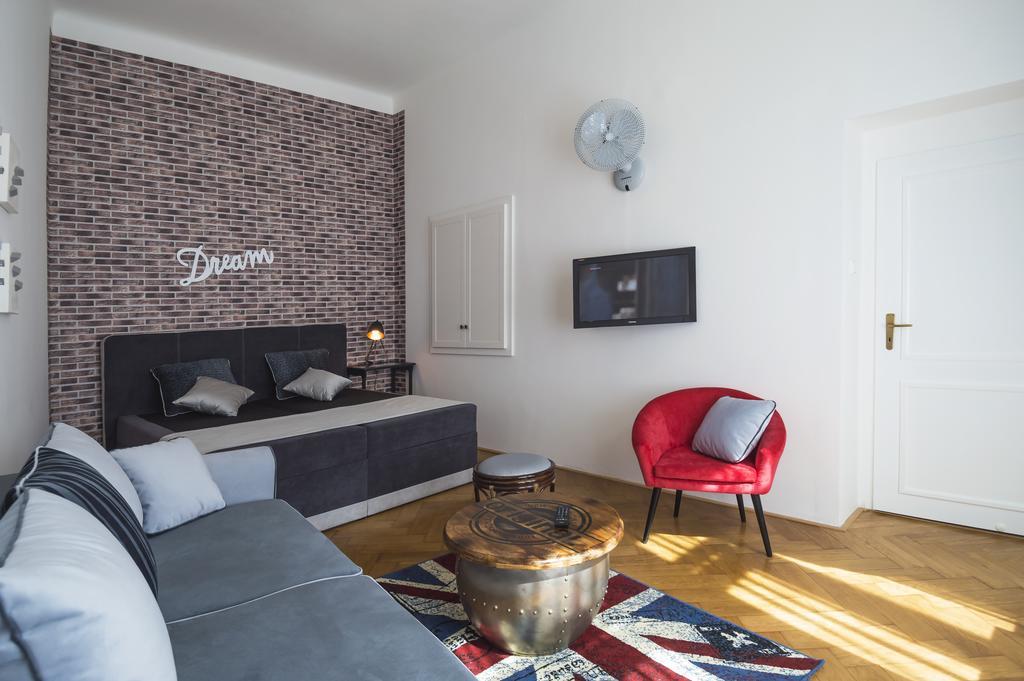 Design Apartment Havelska Praag Buitenkant foto
